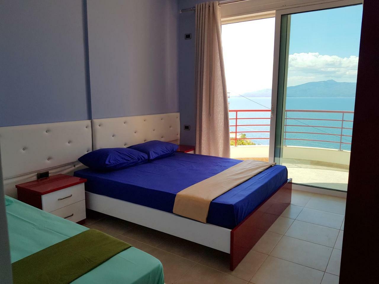Apartment Of Beautiful Dreams Over The Sea Sarandë Buitenkant foto