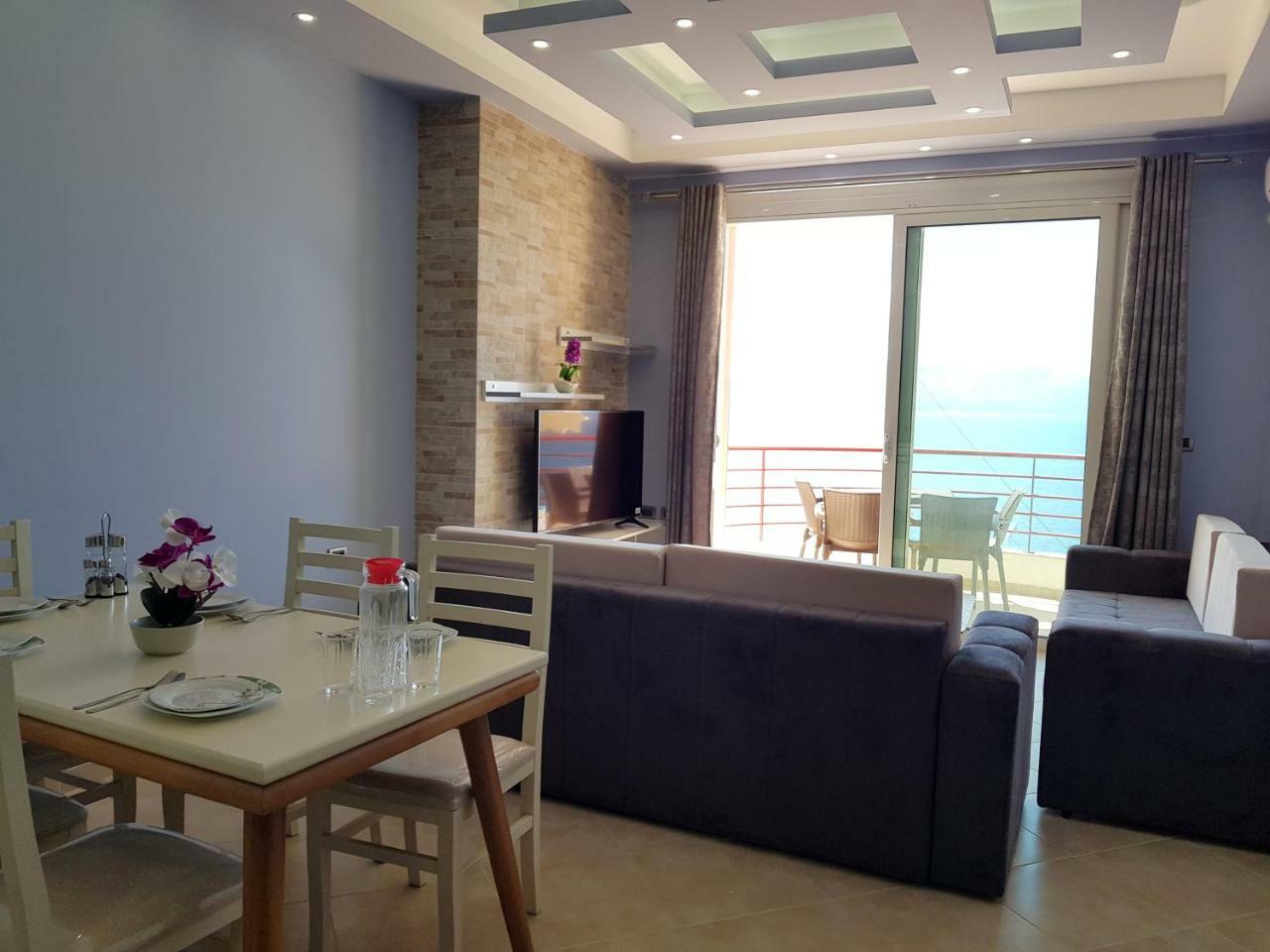 Apartment Of Beautiful Dreams Over The Sea Sarandë Buitenkant foto